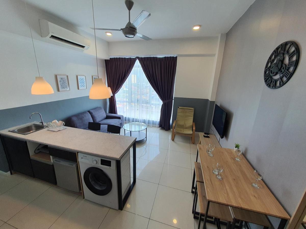Lts Homestay At Sutera Avenue Кота-Кинабалу Экстерьер фото